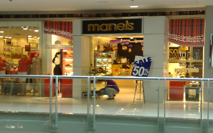 Sm hot sale megamall shoes